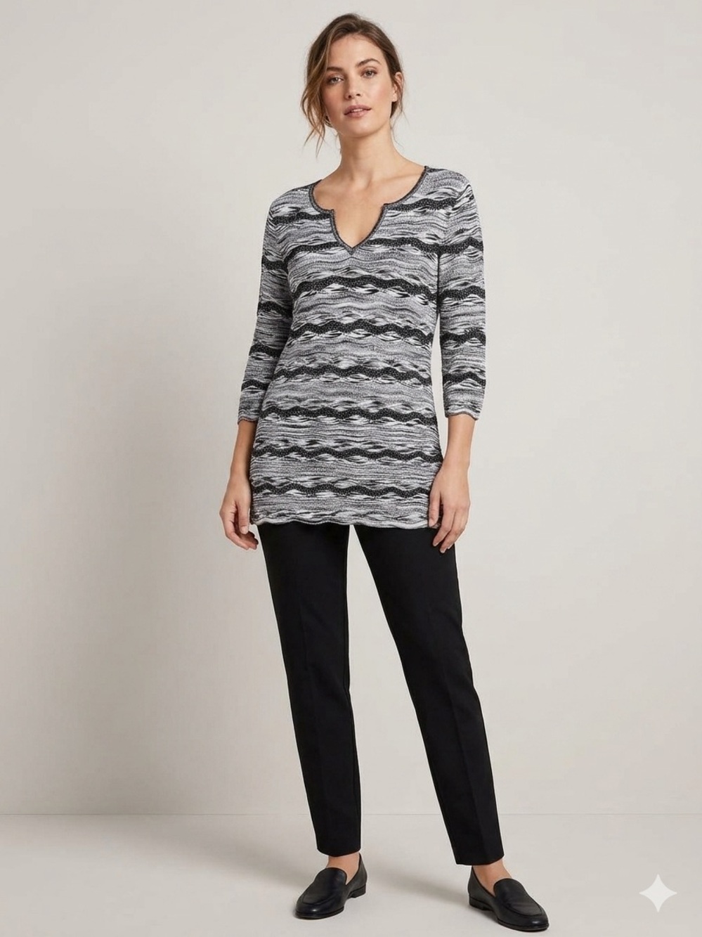 White House Black Market M Black White Metallic Knit Tunic Top 3/4 Sleeve